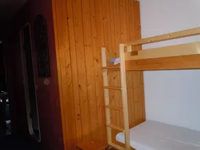 STUDIO ARC 1800 10. etage pænt, spore ved fødderne af bygningen. - Image 2