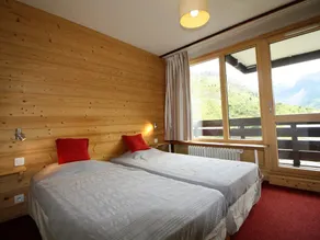 Renovated Apartment in Tignes - 6 Guests - Image 5