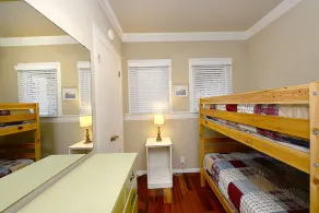225CL: Colorful Avalon Cottage, Quick Walk to the Beach, Spacious Side Yard - 22 - Image 5