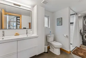 NoHo Loft  |1BR/1BA | Spend Spring in Flagstaff! - Image 3
