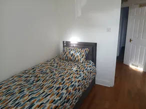Latium Close  - Image 4
