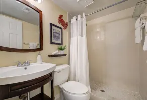 Comfortable, Coastal, Beachy Condo with Balcony, Pool, Tennis Court & Family Fun! - Image 3