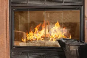 The Bogey at Oak Glen | Walk to Eagle Ridge Golf | 2 King Ensuites | Fireplace - Image 3