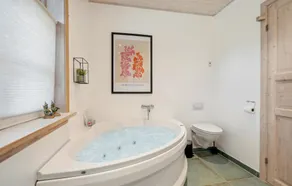 Three-Bedroom Holiday Home In Oksbol - Image 4
