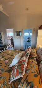 VANBERY COTTAGE HOST FARM - Image 5