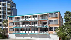 Beach Lodge Unit 9 - Image 5