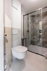 SISTERS Haus Hotel Garni - Image 3