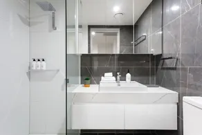 Founders Lane Apartments by Urban Rest - Image 2
