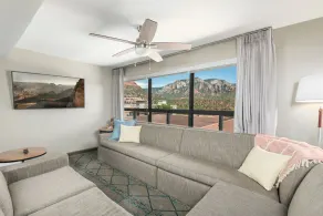 Overlook Uptown - 2 Bedroom Suite with Kitchen @ The Matterhorn - Mountain Views - Image 5