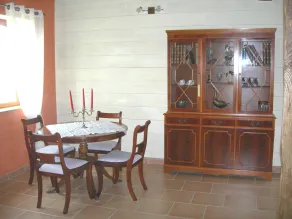 At the heart of an equine farm. Reside in a cottage of 70 m. with a pool. - Image 4