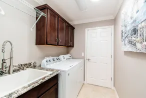 Beautiful Water/Golfview 3 BR pool home,  located in the center of the Villages - Image 2