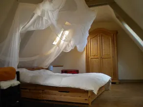 COQUETAS DE CASA EN UNA ZONA HISTÓRICA - Image 4