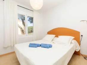 Apartment Ramon Muntaner by Interhome - Image 4