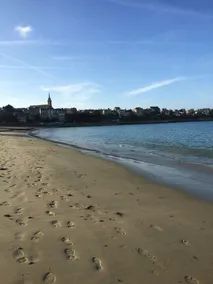 Nice duplex apartment in an ancient priory, access to the beach through the park - Image 4