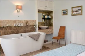 Stunning Grade II listed Holiday Home in St Leonards On-Sea - Image 2