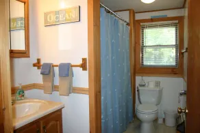 Charmerende Oceanfront Cottage-Great Views og 20 Feet fra Shore - Image 2