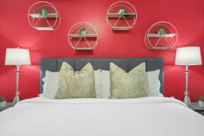 Bellevue Way SE Executive Suite - Free Parking + WiFi - Monthly Stays - Image 5