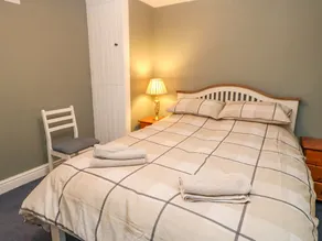 FIRKIN COTTAGE, pet friendly, character holiday cottage in Bedale - Image 5