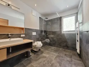 80 m² Moderne Ferienwohnung mit Balkon, Gratis Badesee, 100 m bis zum Skigebiet - Image 5