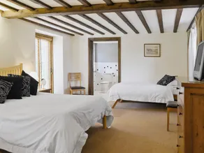 4 Schlafzimmer Unterkunft in Colyton - Image 5