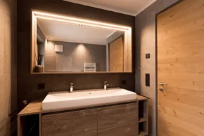 Apartamento 'Obergasserhof Tiroler' con vistas a la montaña, jardín compartido y wifi - Image 5