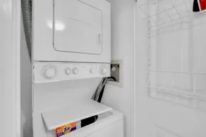 Seacrest 305 by Youngs Suncoast - Image 2