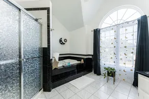 Cosmos Stays, Open Space, Jacuzzi, King Beds, Hot Tub, Serene, Spacious - Image 3