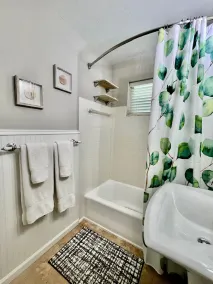 Pompano Retreat! 3 bedroom close to everything and the beach! - Image 5