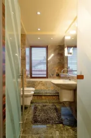 Exceptional Penthouse in the Castle District - A Haven of Privacy & Comfort - Image 4