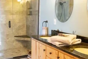 Historic 5 Bedroom Farmhouse in Wine Country - Image 3
