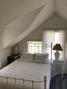 Beautifully renovated historic home across street from Sconset Bluff Walk.  - Image 3