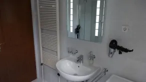 Apartamento exclusivo no norte de Leipzig, com excelentes vistas, perto da cidade, no anel verde - Image 5