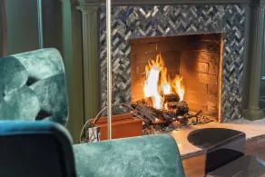 Spacious 1-Bedroom Dallas condo minutes from downtown, designed to Marriott Gold Standards and featuring the Pod Pro smart bed for peak comfort - Image 2