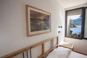 Charming apartment Ostrica seafront with view and private access directly to Forno beach - Image 4