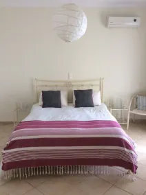 Villas de prestígio | SPARTILAS | Villa isolada 15-20 minutos a pé da Taverna - Image 4