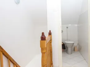 Atemberaubendes alleinstehendes Ferienhaus für 5 Gäste mit TV und Terrasse - Image 4