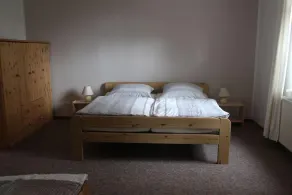 Very large garden, peace and quiet, cozy, lots of space, - Image 5