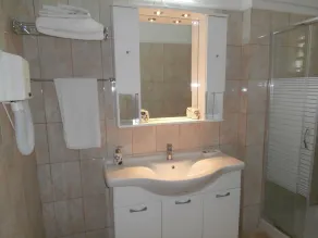 Appartement rivière Messonghi avec piscine. - Image 3