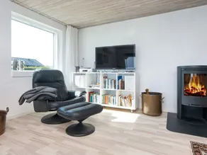 6 Person Holiday Home in Odder - Image 2