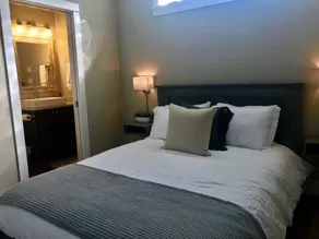 Spectacular Ocean View Luxury 2 Bedroom 2 Full Bathroom - Image 5