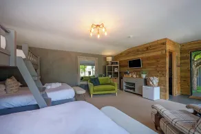 Lavender Lodge - Image 5