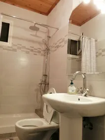 Island Village House - Image 2