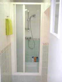 Brussels Nice Apartment Modern near EU, Grand place. Free Garage, Free WI-FI - Image 5