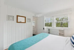 Across the road from Pemaquid Beach — quiet wooded king-bed cabin - Image 4