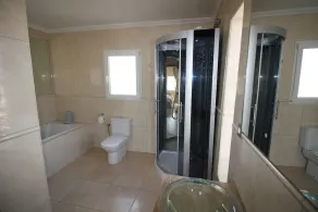 Superb Villa mit eigenem Pool, 1 Minute zu Fuß von der Sandy, Blaue Flagge, Cala Ca - Image 3