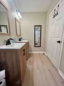 Delightful 2 bedroom barndominium - Image 3