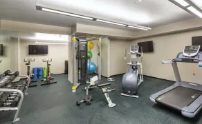DOWNTOWN Austin with ROOFTOP Pool and BBQ Area, Fire Pit & a Fitness Center - Image 4