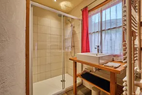 Ferienwohnung 'Cloudit' mit Bergblick, privater Terrasse und WLAN - Image 3
