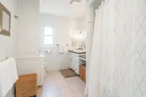 Boho Inspired NOTL Wine Country Private Home for 2 - Image 2