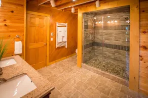 ✧ Majestic Cabin - KING bed - NO CLEANING FEE! - Image 5